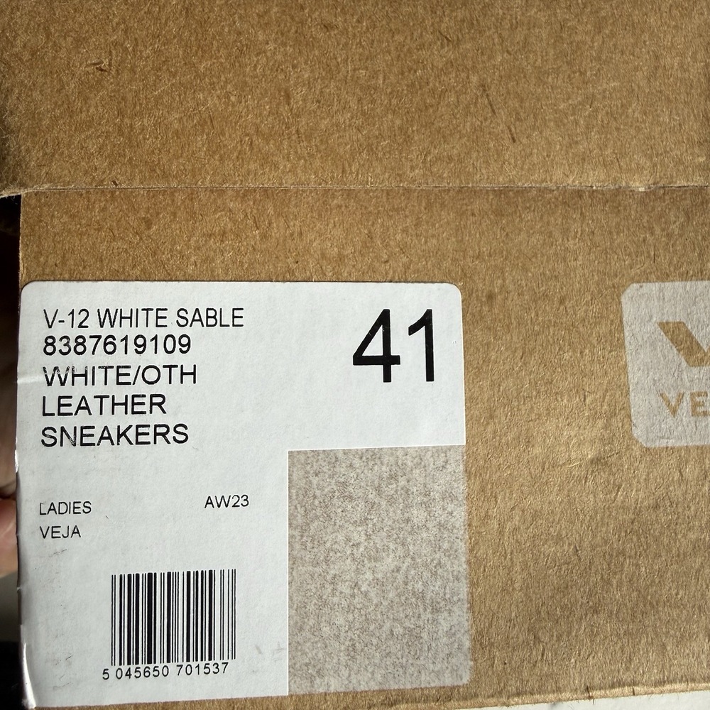 VEJA V-12 Sneakers Women's White Sable Leather US Size 10 NIB Shoes - Picture 10 of 10
